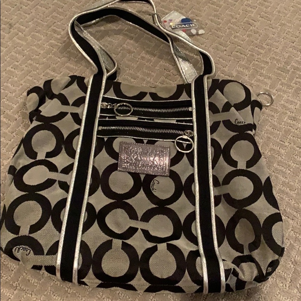 Medium handbag